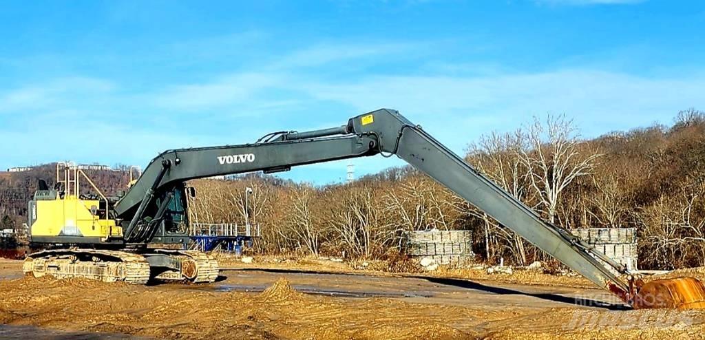 Volvo EC300ELR Bagri goseničarji