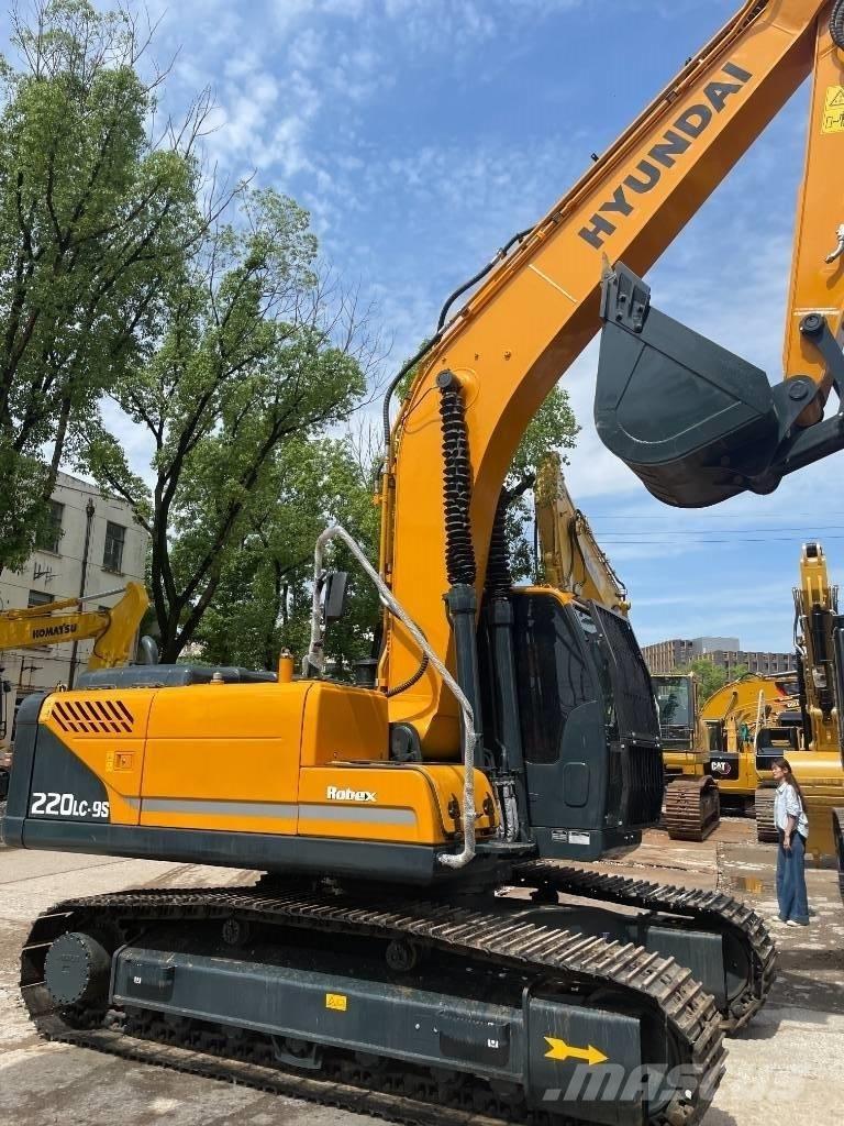 Hyundai 220LC-9S Bagri goseničarji