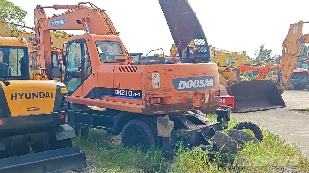 Doosan DH 210 W-7 Bagri na kolesih