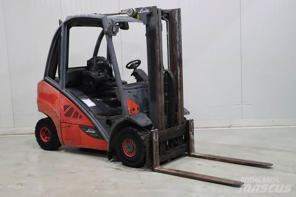 Linde H25D-02 Dizelski viličarji