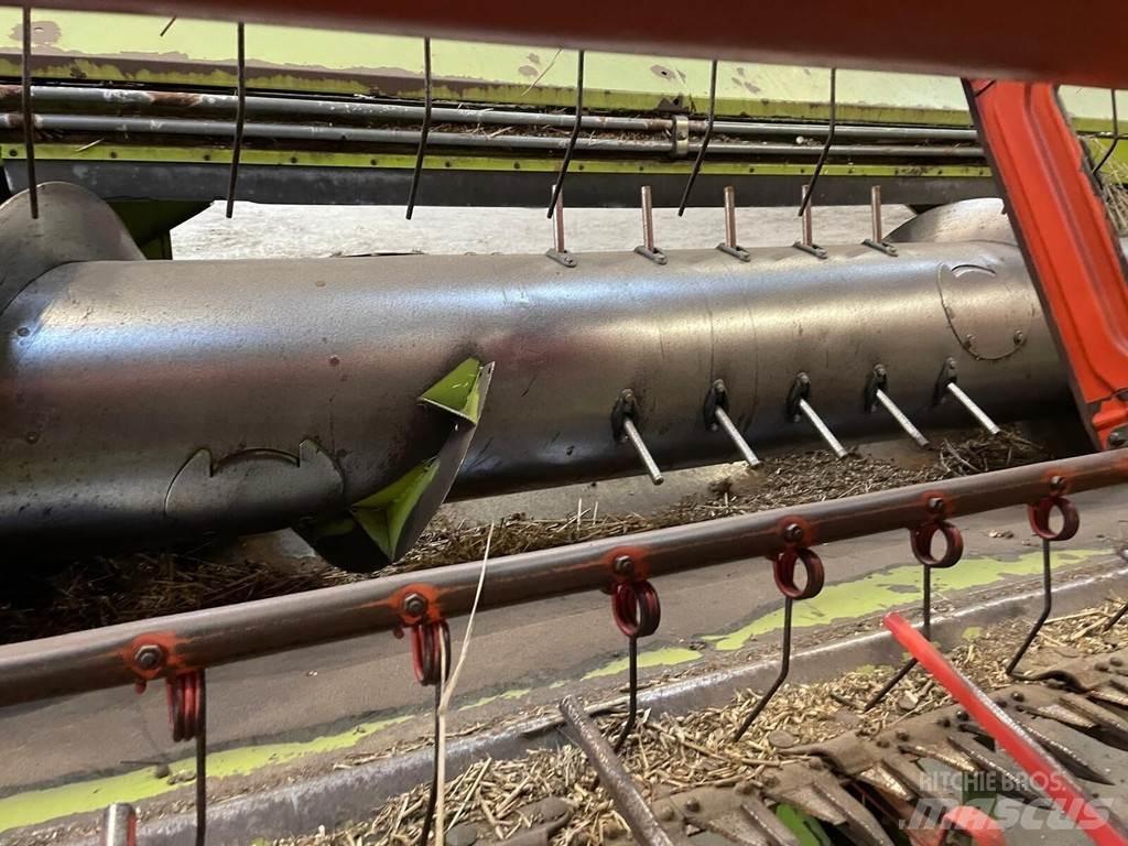 CLAAS LEXION 580 Kombajni