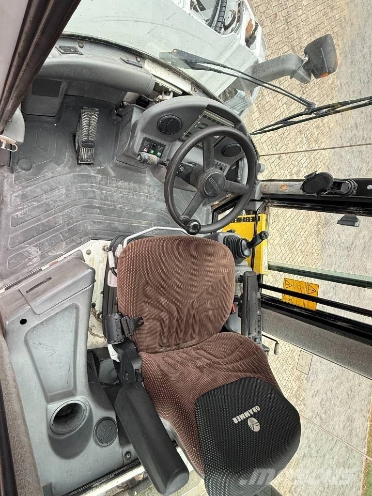 Liebherr L 538 Kolesni nakladalci
