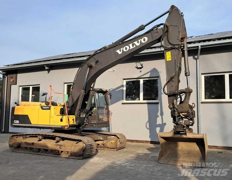 Volvo EC 220 DL Bagri goseničarji