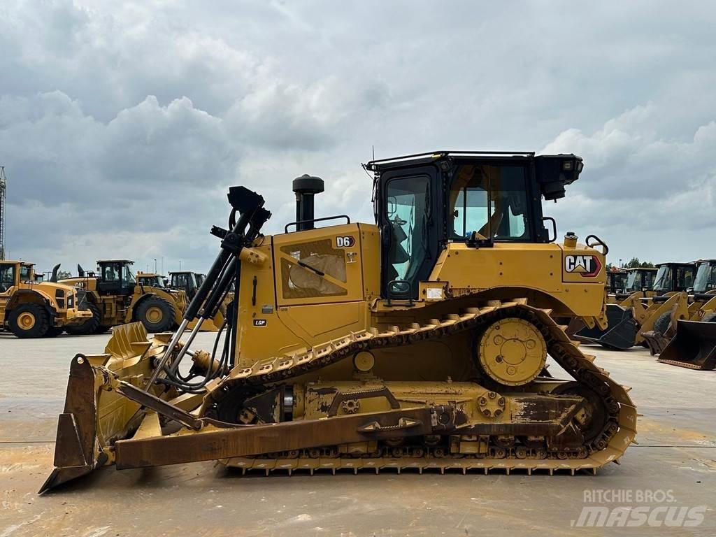 CAT D6 LGP Buldožerji goseničarji