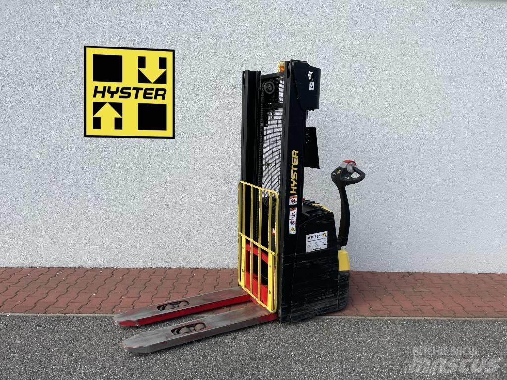 Hyster S1.2 Ročni električni viličar