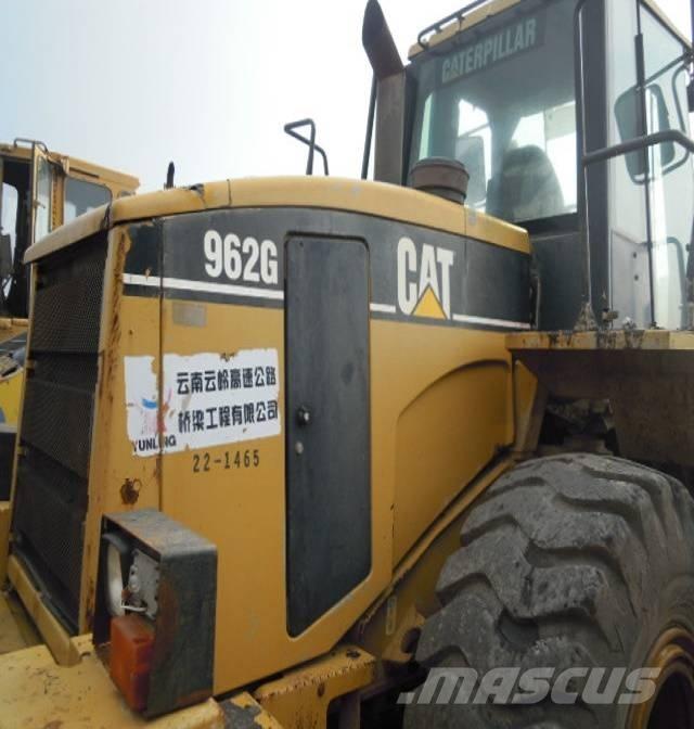 CAT 962 G Kolesni nakladalci