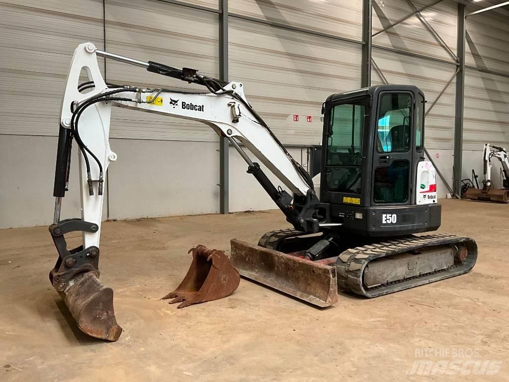 Bobcat E 50 Mini bagri <7t