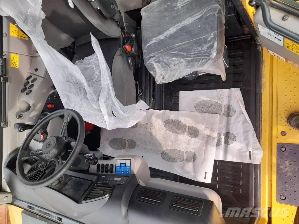 Komatsu HM300-5 Zglobni demperji