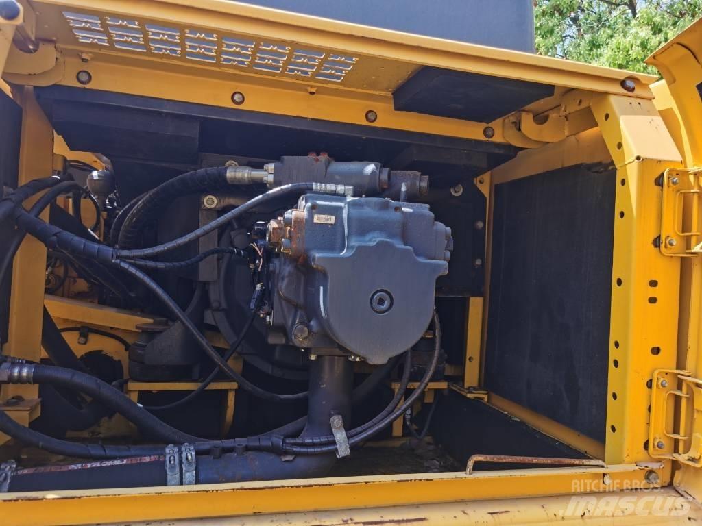 Komatsu PC 450 Bagri goseničarji