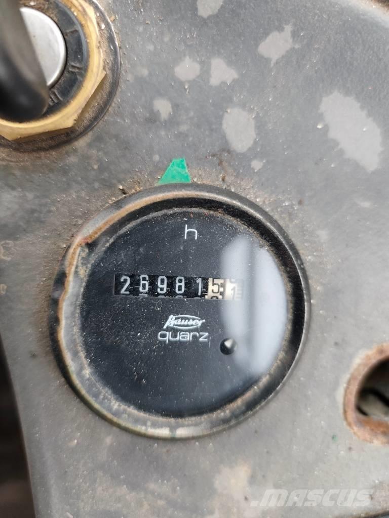 Liebherr L 544 Kolesni nakladalci