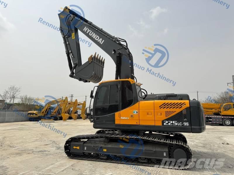 Hyundai 225 LC-9S Bagri goseničarji