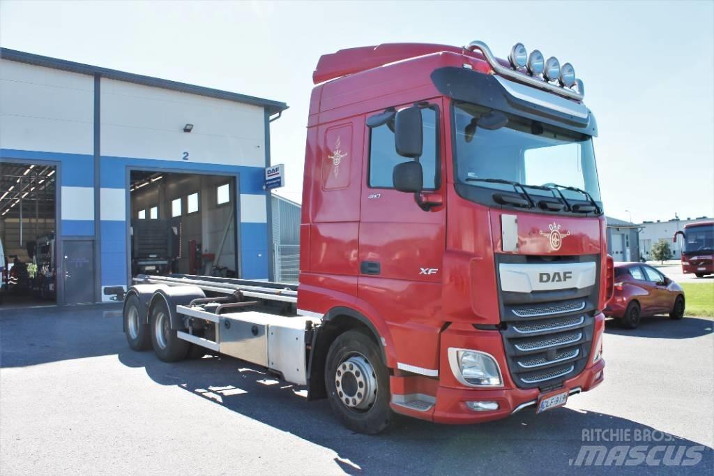 DAF XF 480 FAS 6x2 Kontejnerski tovornjaki
