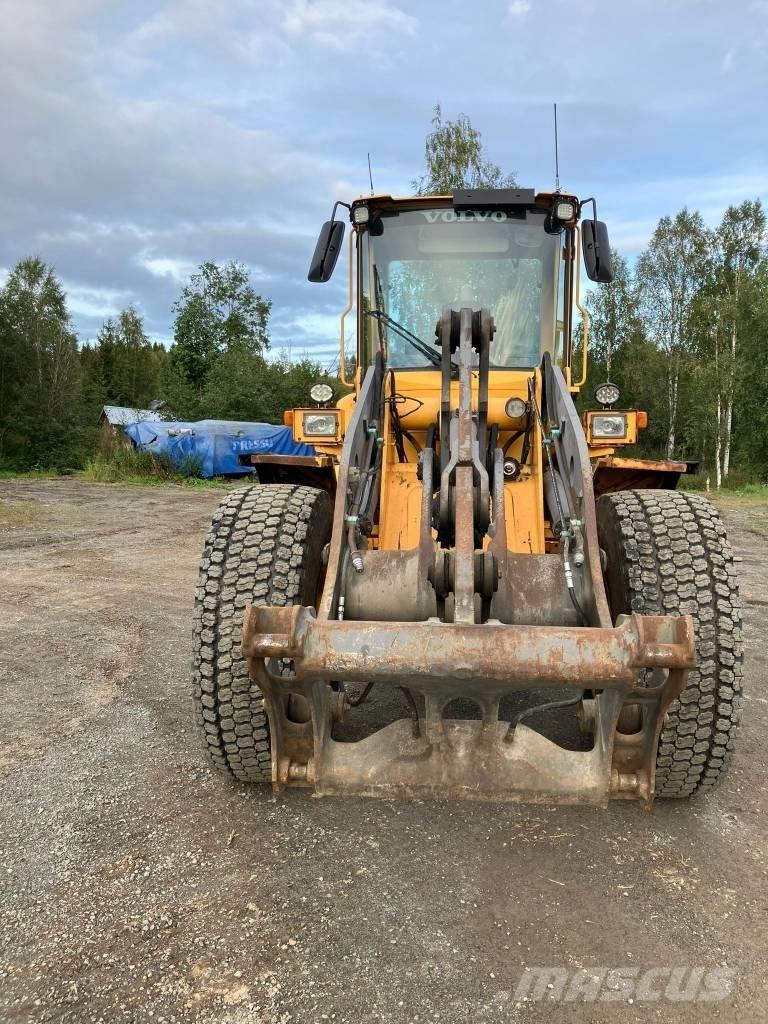 Volvo L 70 D Kolesni nakladalci