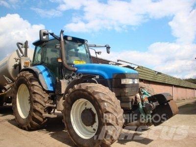 New Holland TM 165 Traktorji