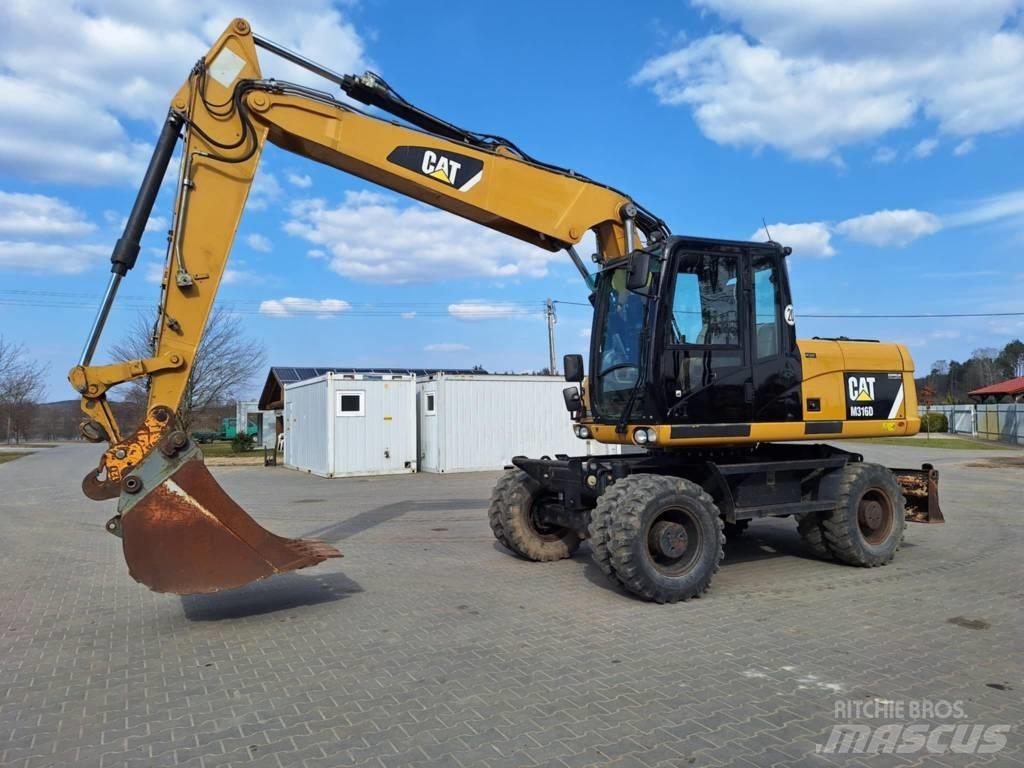 CAT M 316 D Bagri na kolesih