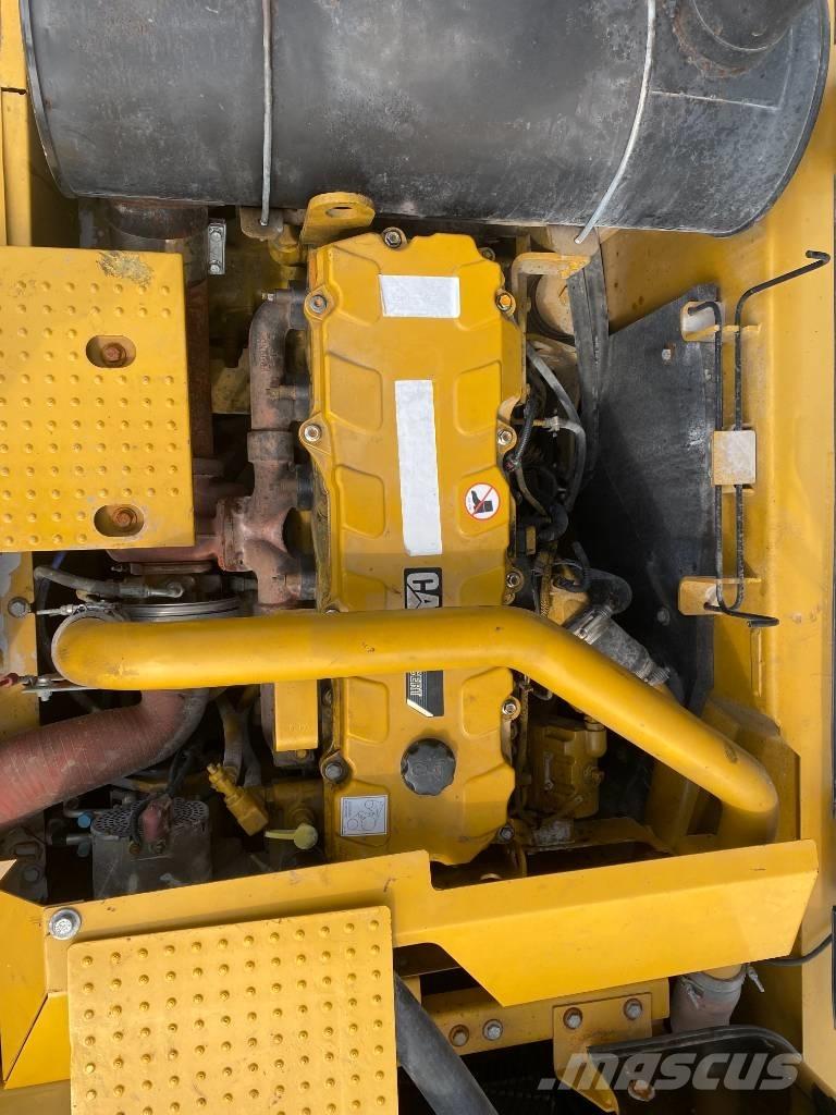 CAT 336 Bagri goseničarji