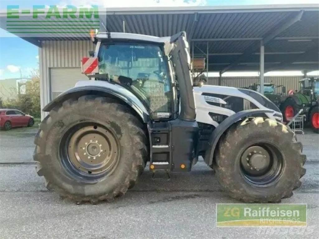 Valtra q265 Traktorji