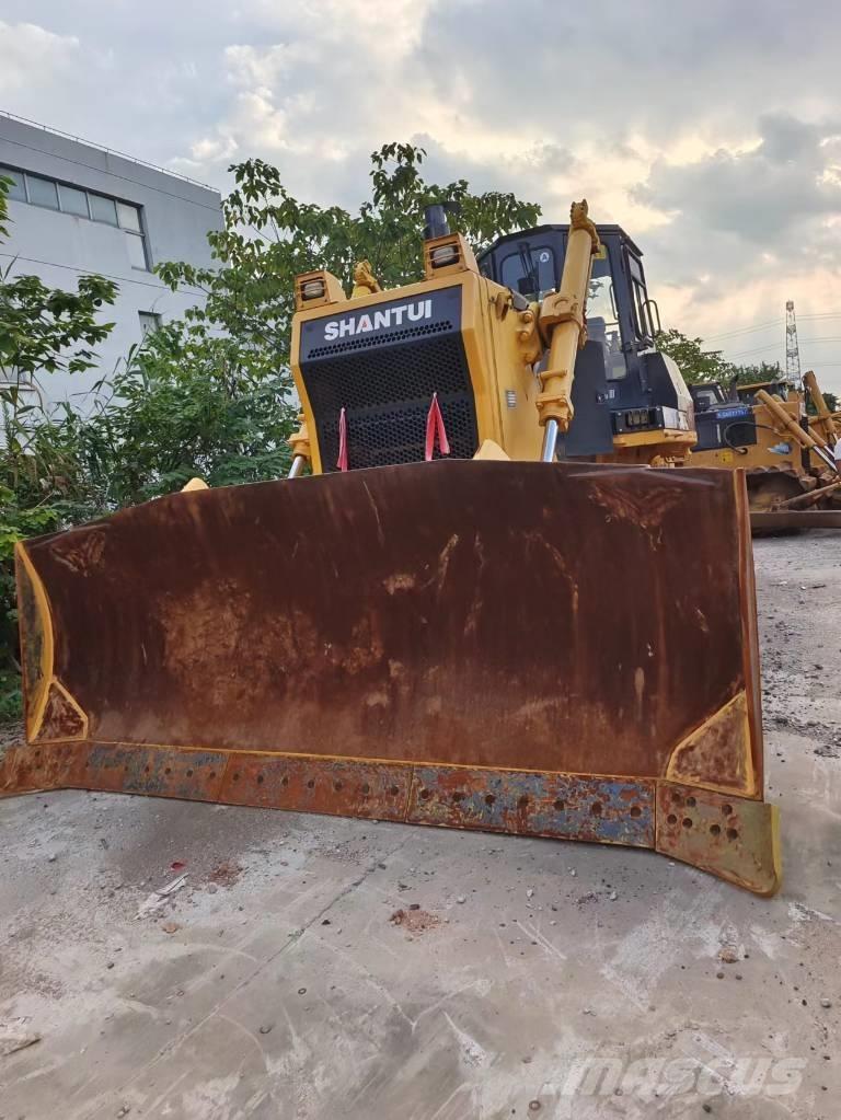 Shantui SD 32 Bagri goseničarji