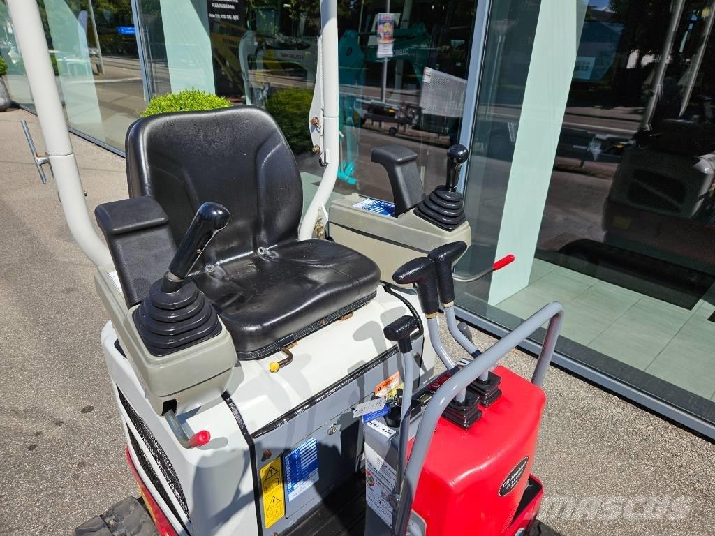 Takeuchi TB 210 Mini bagri <7t