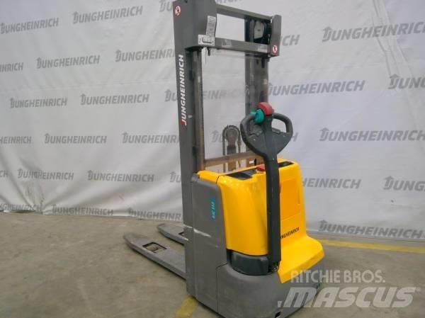 Jungheinrich EJC 112 Ročni električni viličar