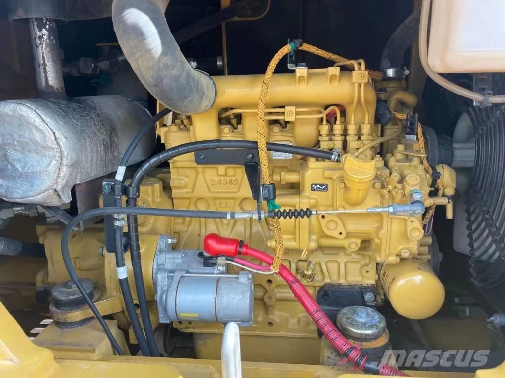 CAT 305.5E2 Mini bagri <7t