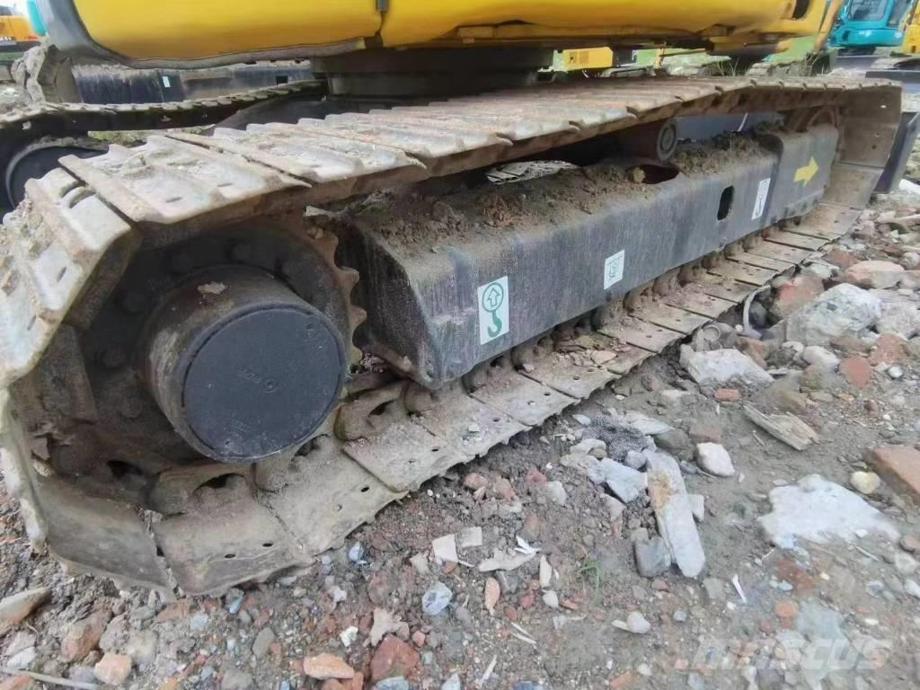 Komatsu PC40 Mini bagri <7t