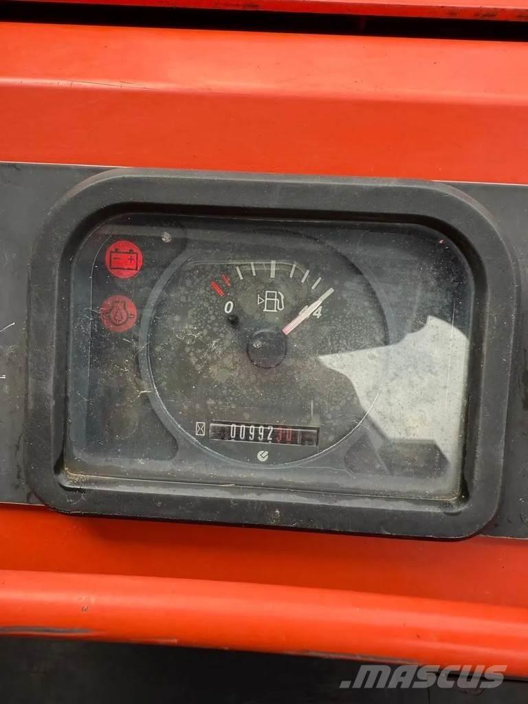 Kubota KC 250 HR Demperji goseničarji