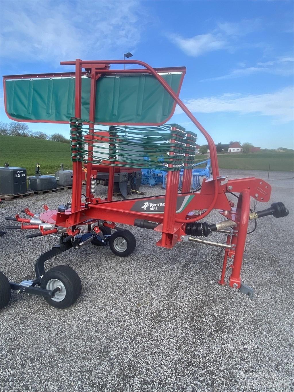 Kverneland 9542 Zgrabljalniki