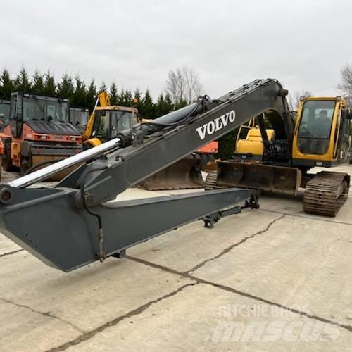 Volvo EC 240 LR Bagri goseničarji