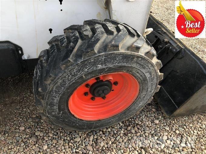 Bobcat S 300 Skid steer mini nakladalci