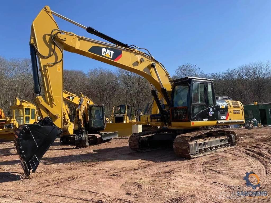 CAT 325 D Bagri goseničarji