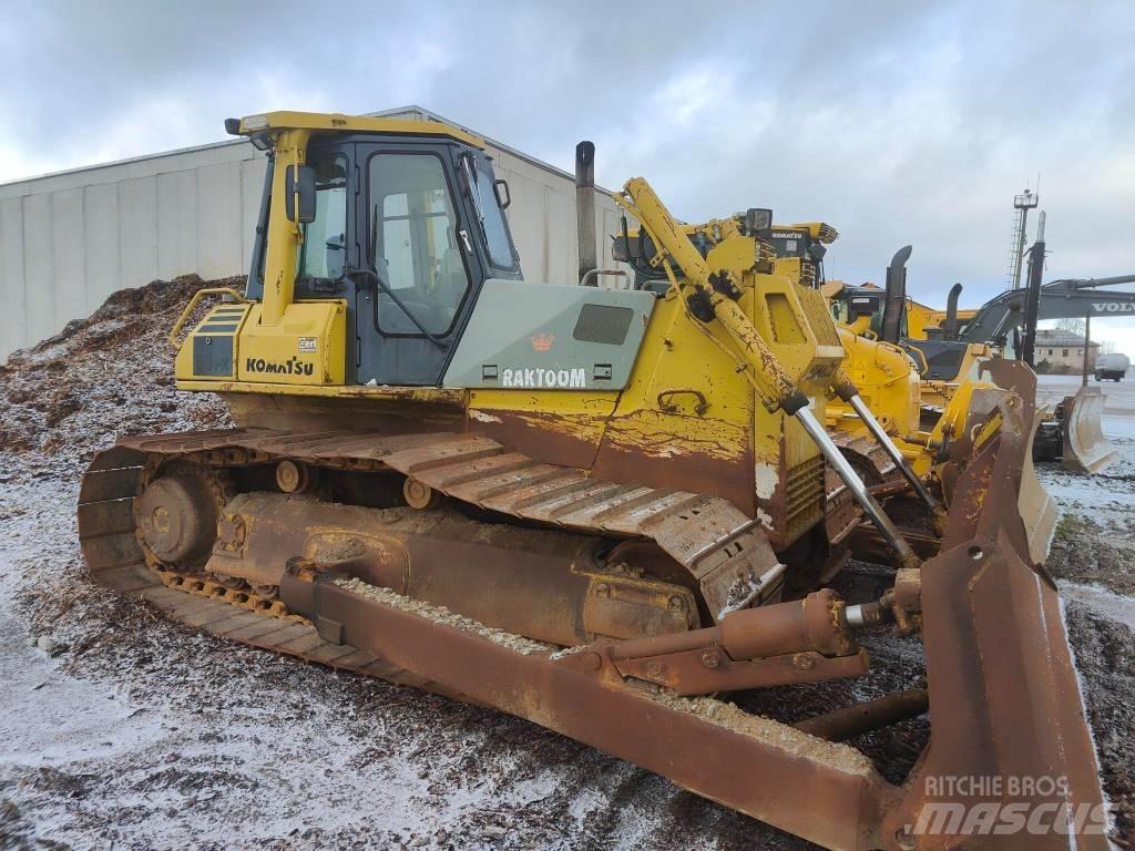 Komatsu D 65 PX-12 Buldožerji goseničarji