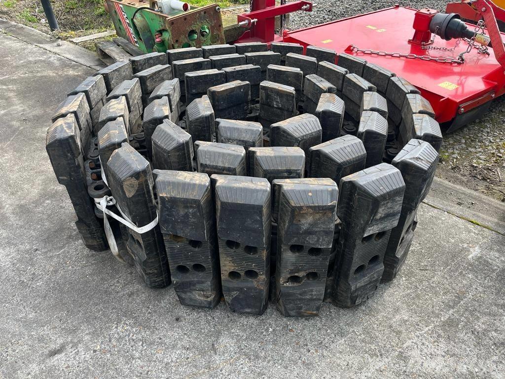Doosan DX 235 Gosenice