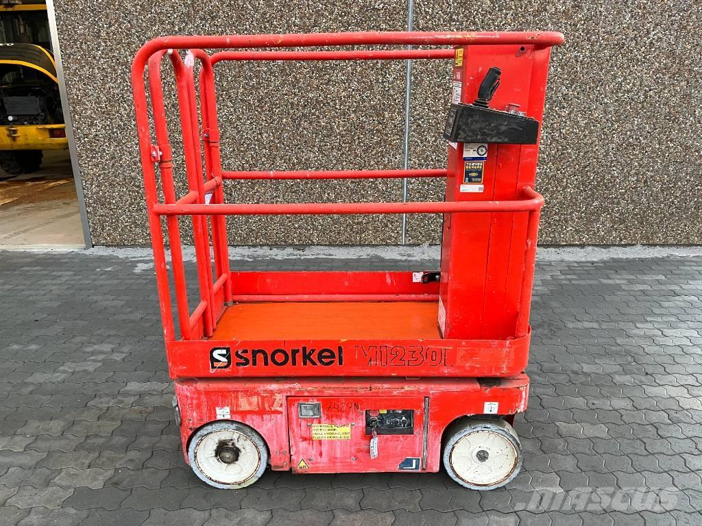 Snorkel TM 12 Vertikalna dvigala