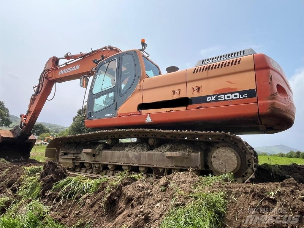 Doosan Dx300 Bagri goseničarji