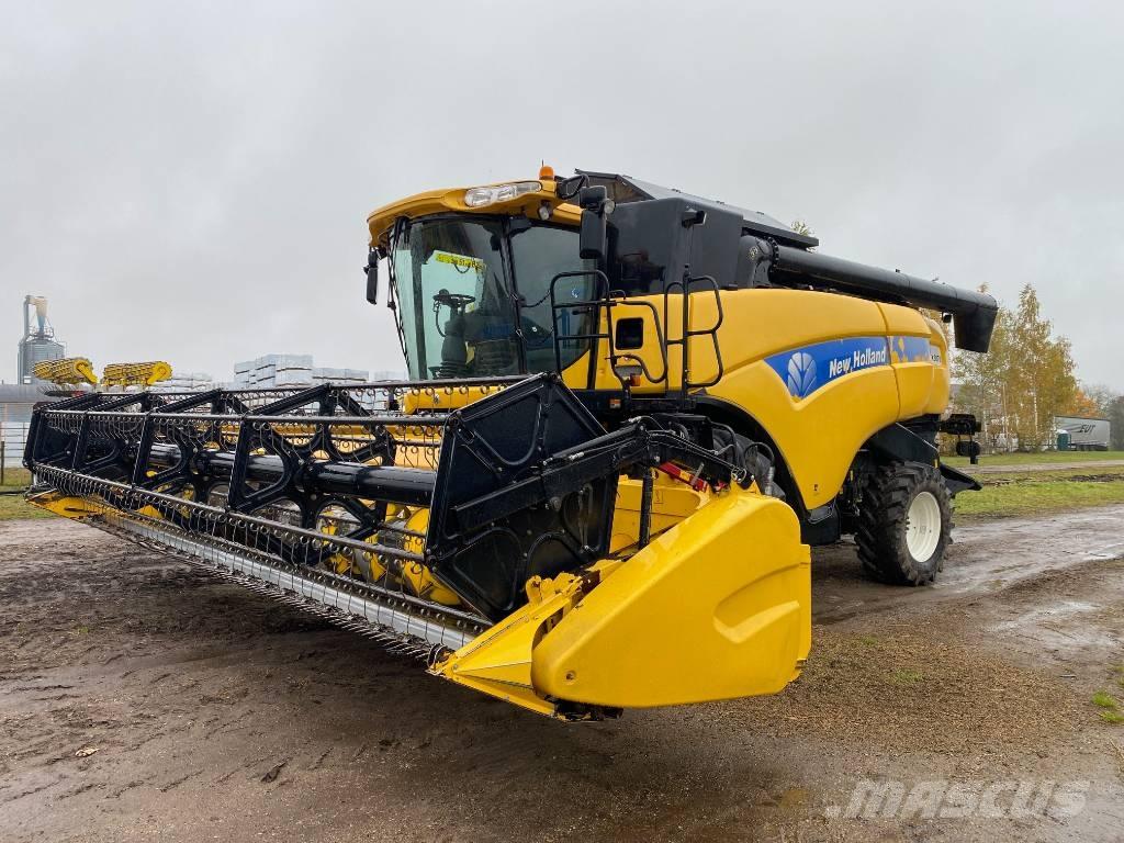 New Holland CX 8070 Kombajni
