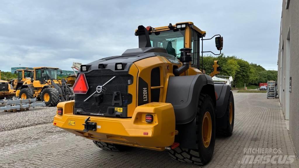 Volvo L 120 H Kolesni nakladalci