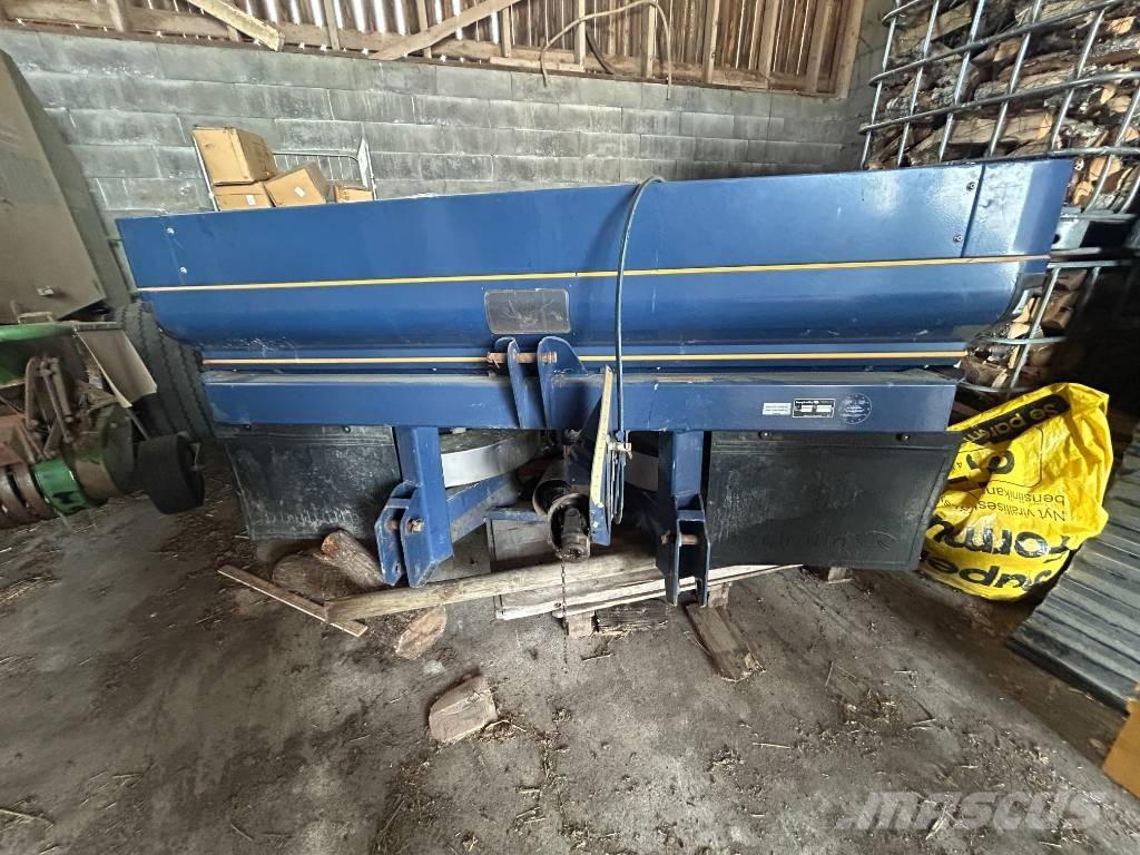 Bogballe M2 Base Trosilniki mineralnega gnojila
