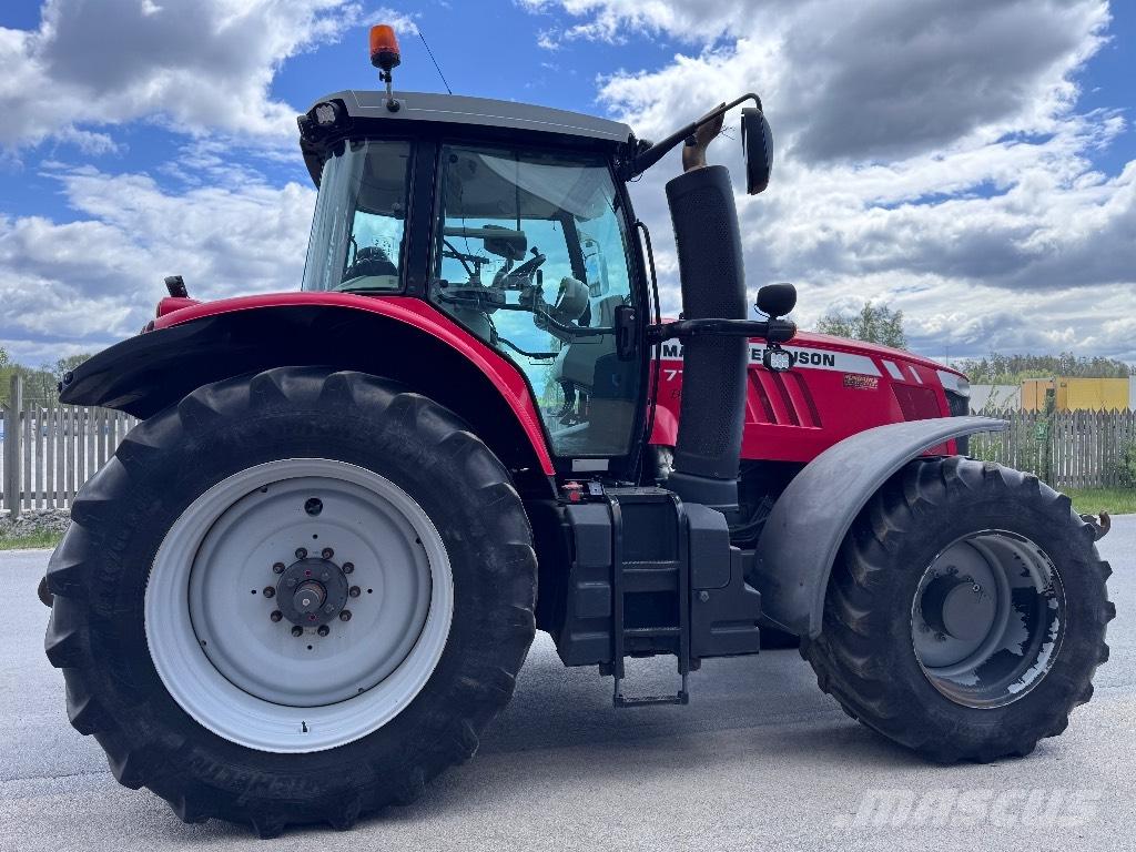 Massey Ferguson 7726 Traktorji