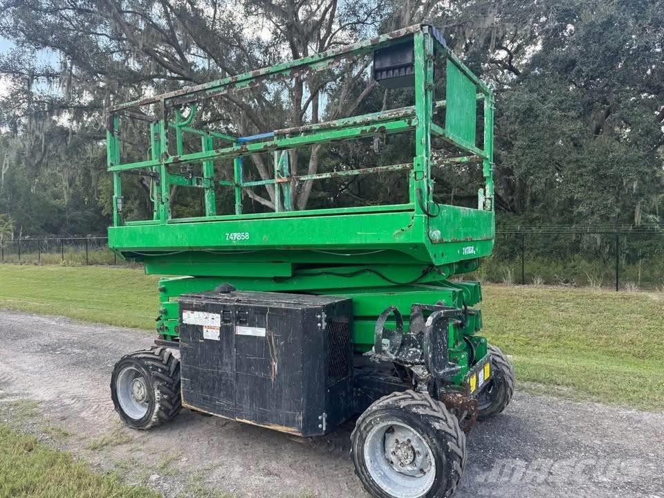 Genie GS 2669 RT Škarjaste dvižne ploščadi