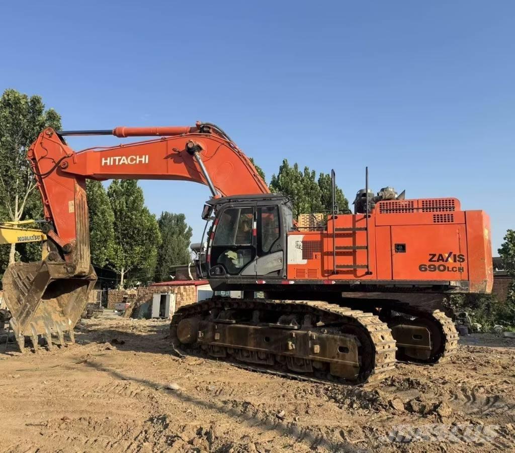 Hitachi ZX690LCH-5A Bagri goseničarji