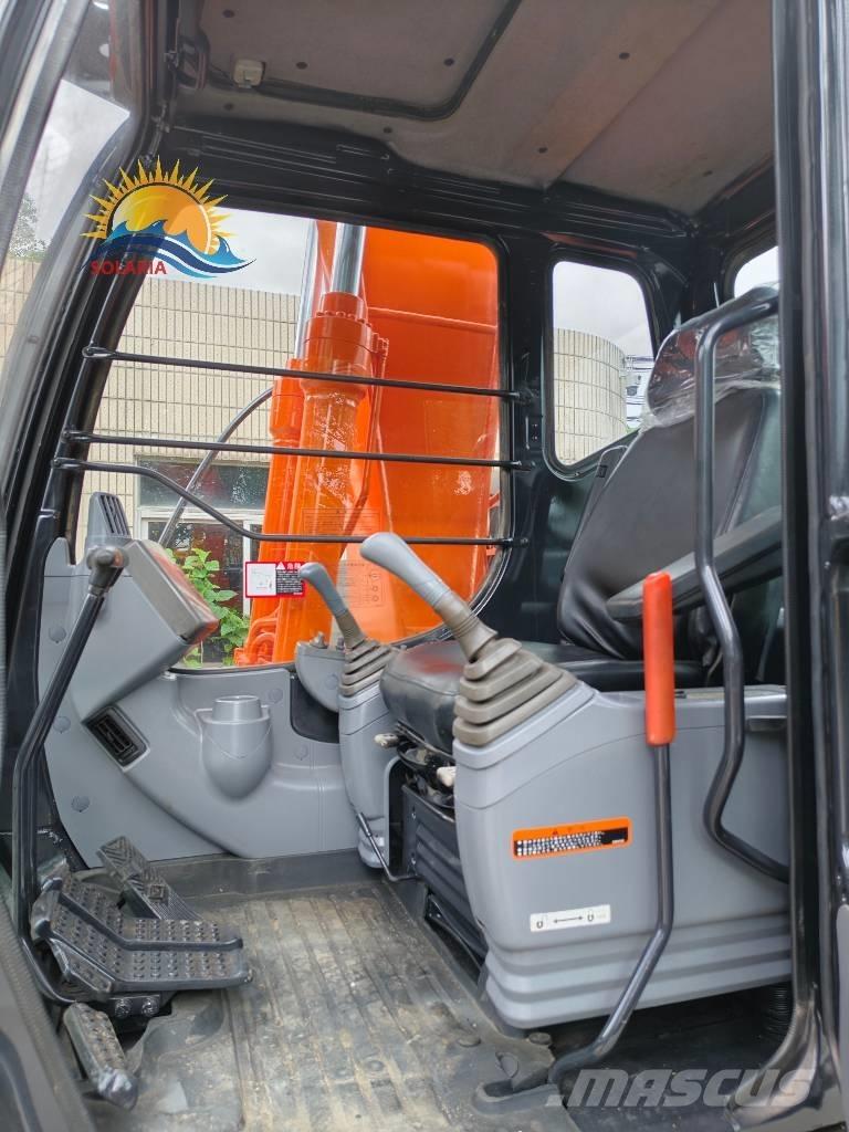 Hitachi ZX 120 Bagri goseničarji