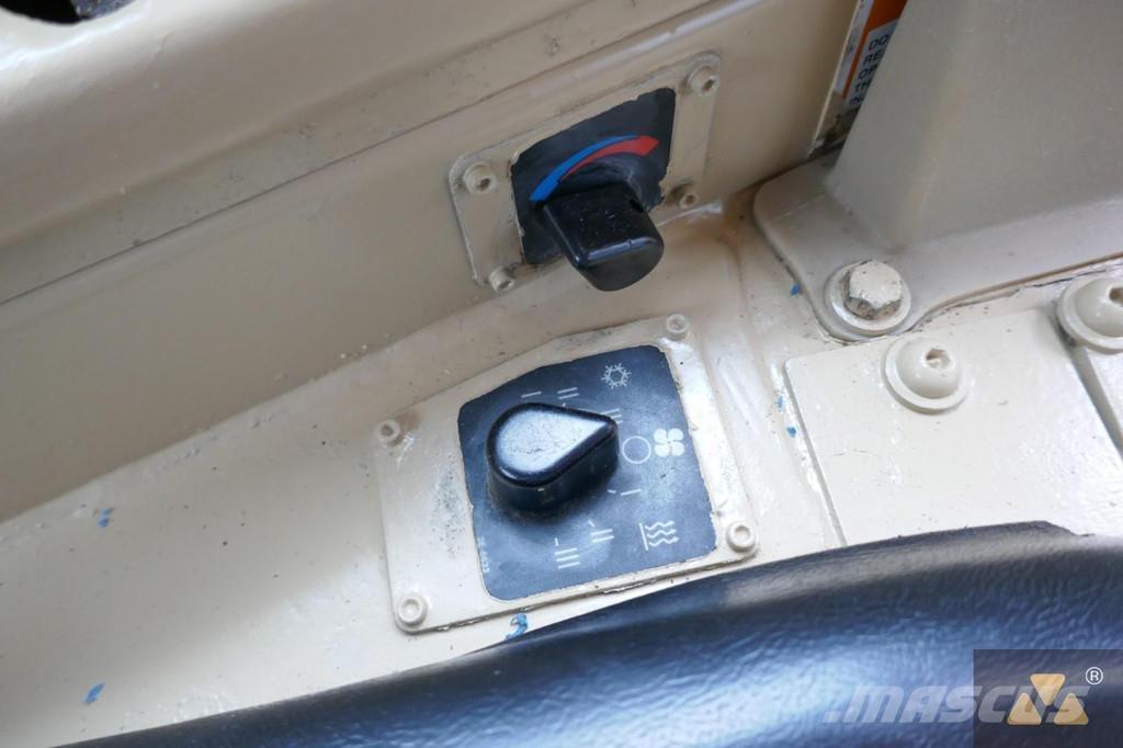 CAT D9R Buldožerji goseničarji