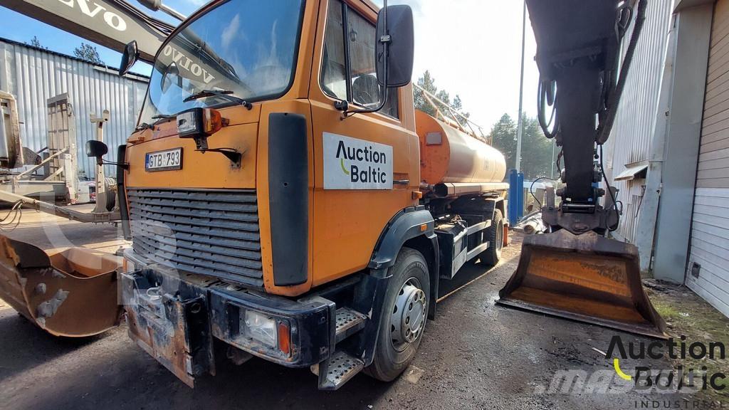 MAZ 533731 Tovornjaki cisterne