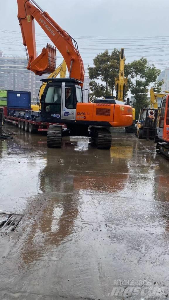 Hitachi ZX 210 Bagri goseničarji