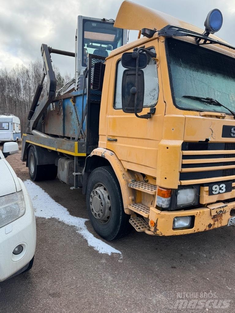 Scania P 82 H Komunalni tovornjaki