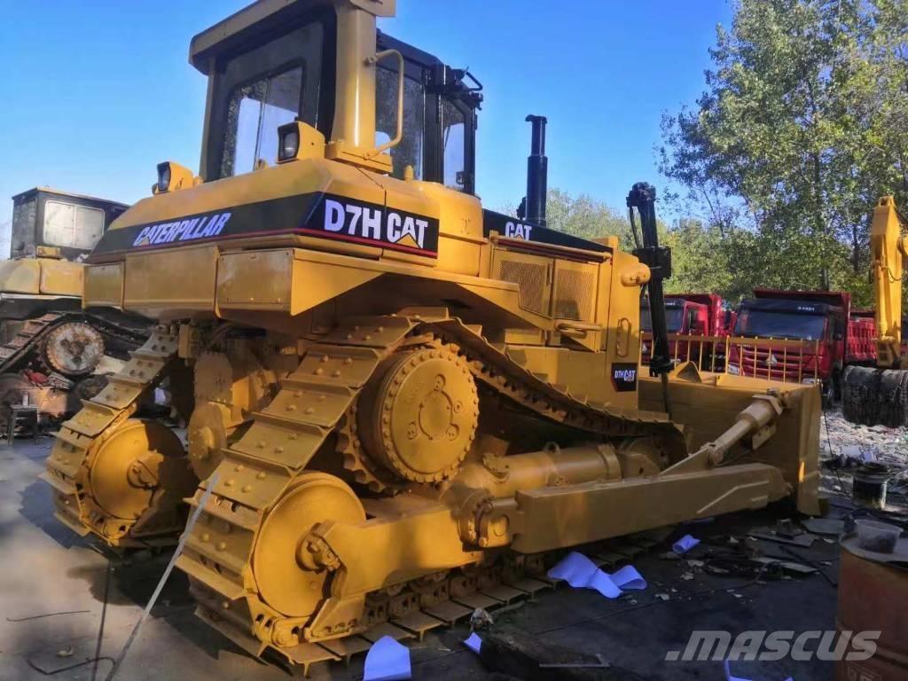 CAT D7H Buldožerji goseničarji