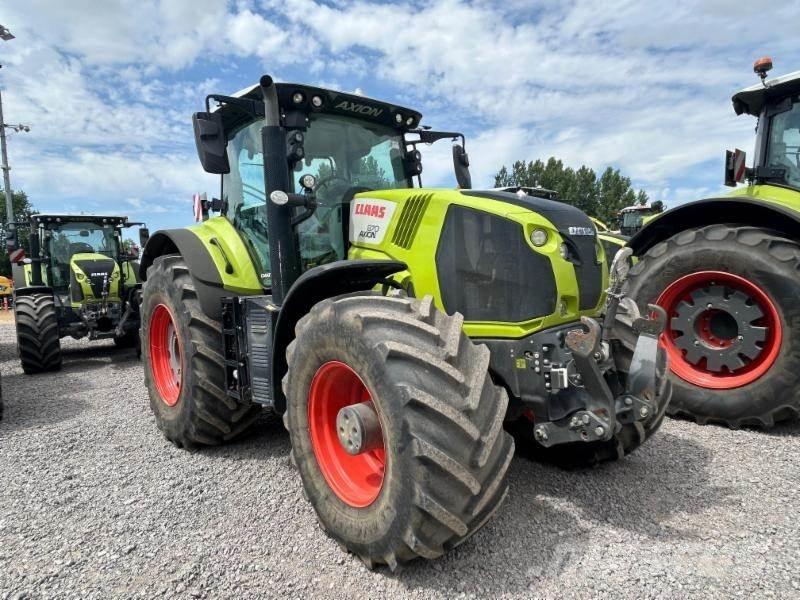 CLAAS AXION 870 Traktorji