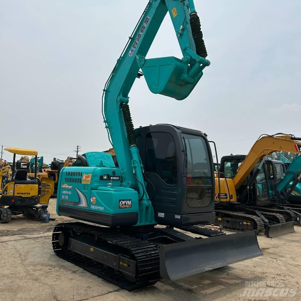 Kobelco 75 Bagri goseničarji