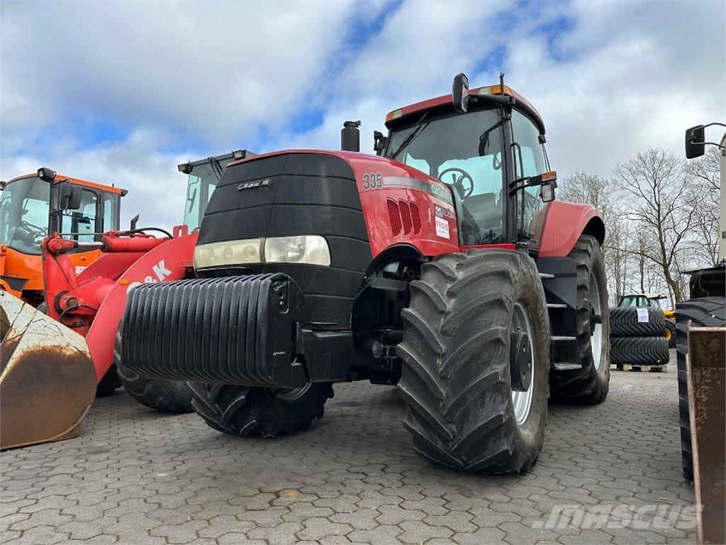 CASE Magnum 335 Traktorji